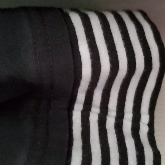 Jones New York Signature Petites Black 3/4 Sleeve Top Size PL - Picture 4 of 7